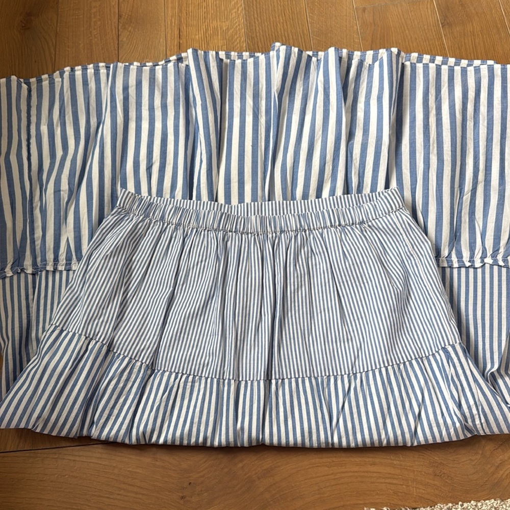 J Crew Tiered Maxi Skirt in Blue Stripe Women’s Medium - Picture 4 of 6